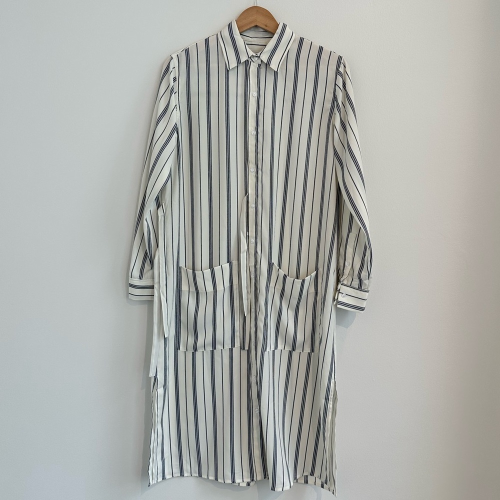 White And Navy Tunic Dress